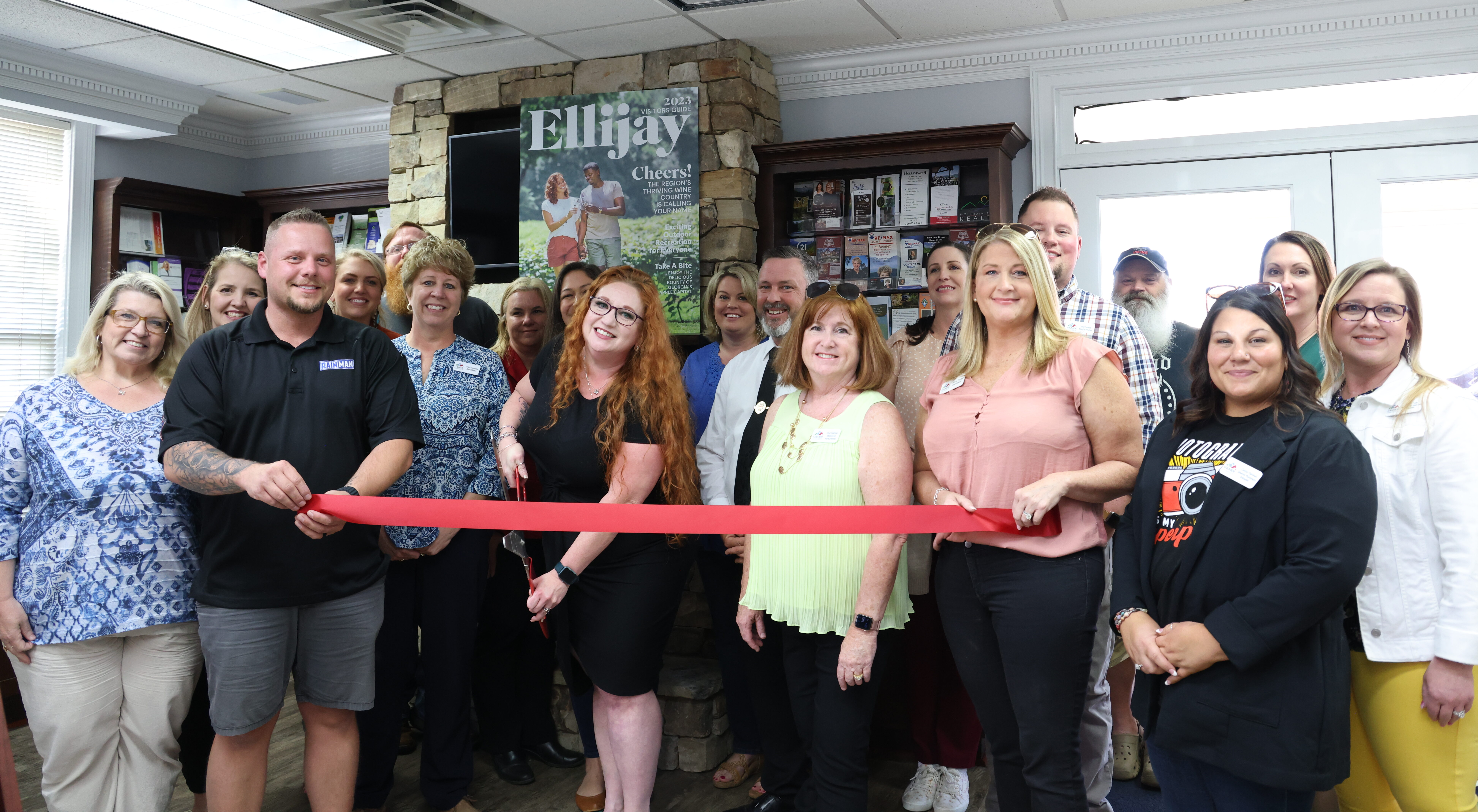 Ribbon cutting for The Leverage Edge with Owner, Ambassadors, and BOD